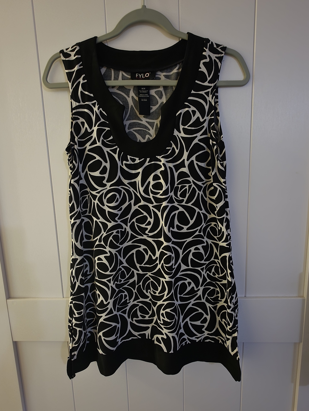 FYLO Black & White Swirl-Print Sleeveless Tank